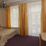 Apartment Centre House