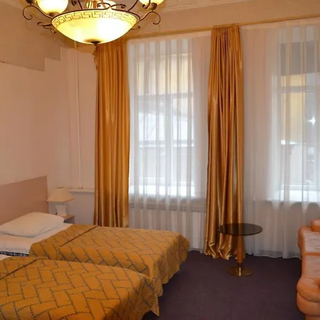 Apartment Centre House